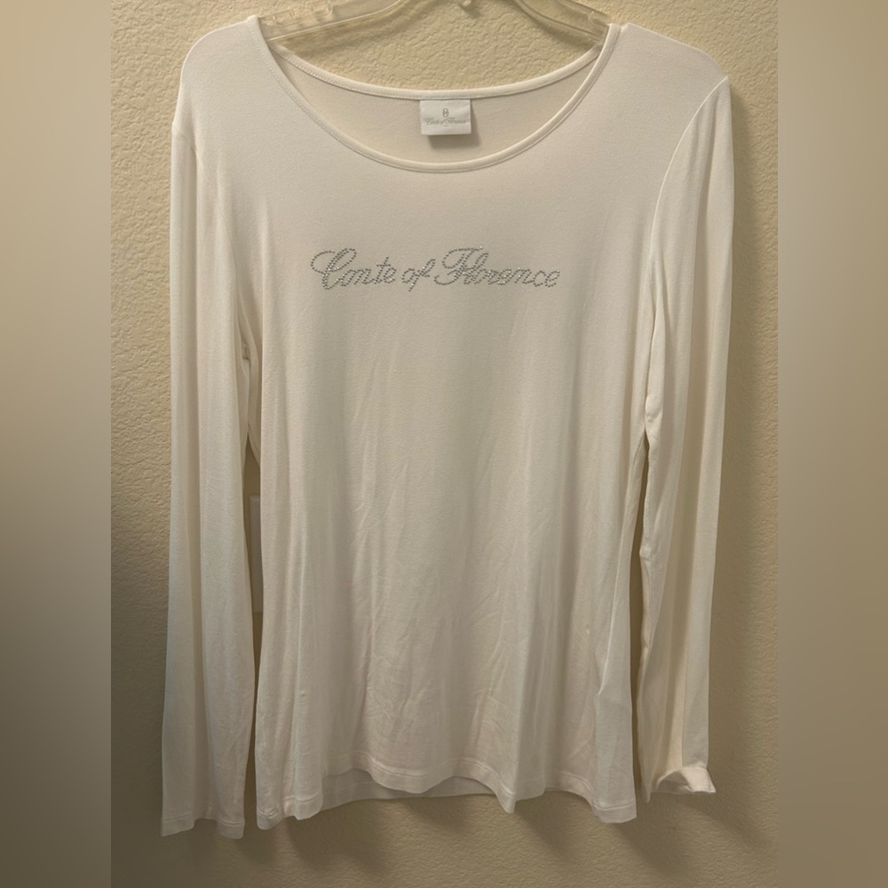 Conte of Forenae. Long sleeve top   Made in turkey. Size:M Color:white